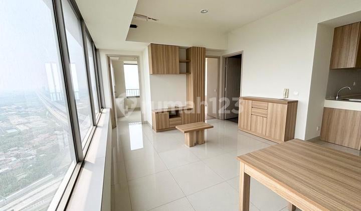 Turun Harga!! Unit Bagus Apartemen Orange County Cikarang Siap Huni Furnished