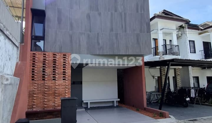 Baru dan Eksklusif! Rumah Cluster Bintaro Sektor 7 Area Hanya 1 Unit dengan Backyard