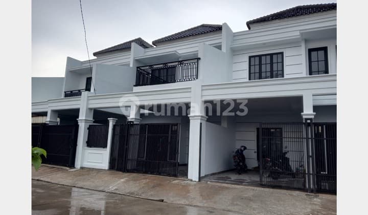 Rumah Komplek Dki Baru Siap Huni Bebas Banjir Dekat Mall Tol LRT