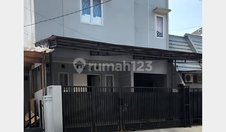Rumah Bagus Bintaro Sektor 2 Semi Furnish Siap Huni Bebas Banjir