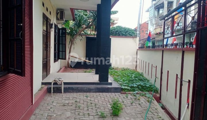 Rumah Kontrakan Hgb 2 Lantai + Rooftop Sudah Renovasi Siap Huni