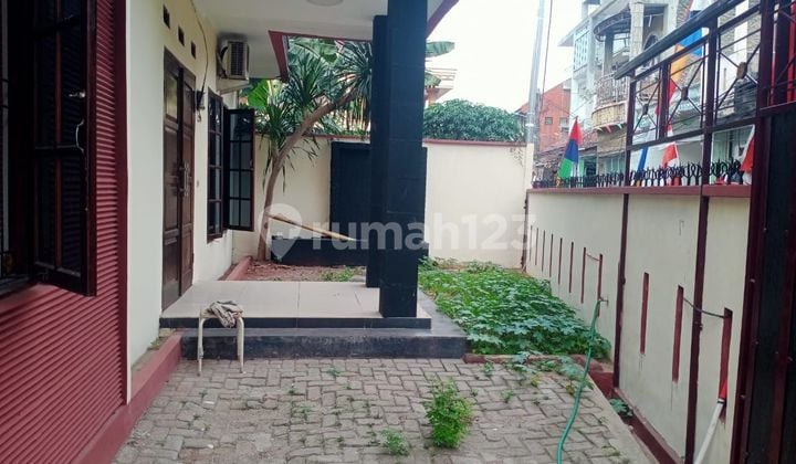 Rumah Kontrakan Hgb 2 Lantai + Rooftop Sudah Renovasi Siap Huni