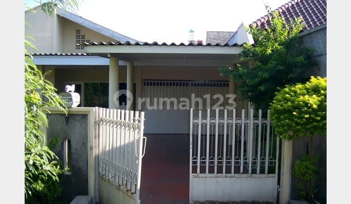 Rumah Cipayung Luas Asri Tenang Murah di Perumahan Dekat LRT, Tol