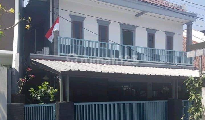 Rumah Blok A 2 Lantai Furnished Siap Huni Bebas Banjir Dekat Mrt