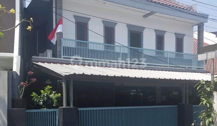 Rumah Blok A 2 Lantai Furnished Siap Huni Bebas Banjir Dekat Mrt