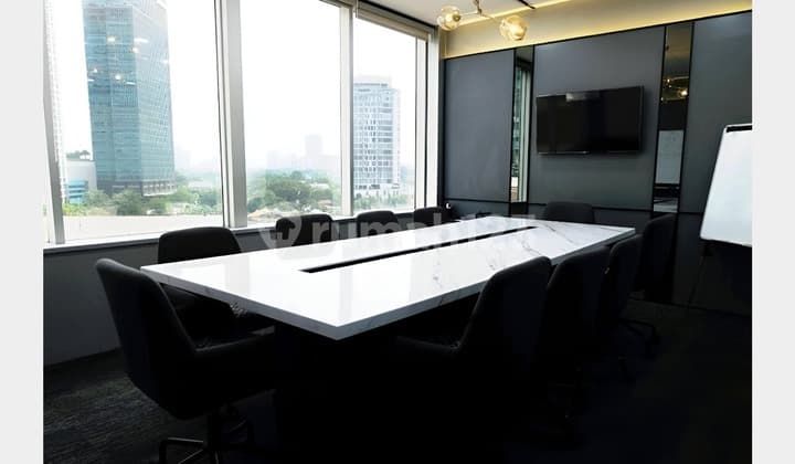 Sewa Ruang Kantor SCBD Menara Sudirman Luas 300m2 Bagus Furnished