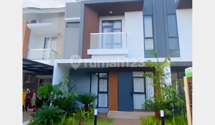 Rumah Baru Cluster Paradise Resort Kawasan Asri Nyaman Strategis