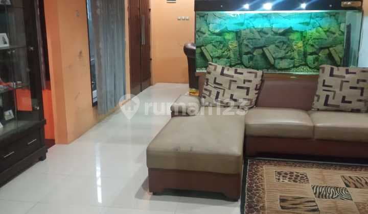 Jual Rumah dan Toko Nyaman Terawat di Kebon Kopi Cimahi