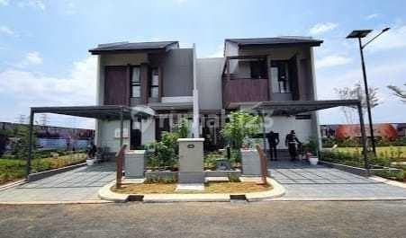 Rumah Nyaman Strategis Dijual di Summarecon Cluster Flora Bandung