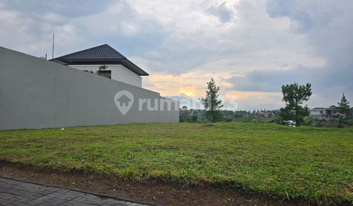 Kavling View Danau Dijual di Subanglarang Kota Baru Parahyangan