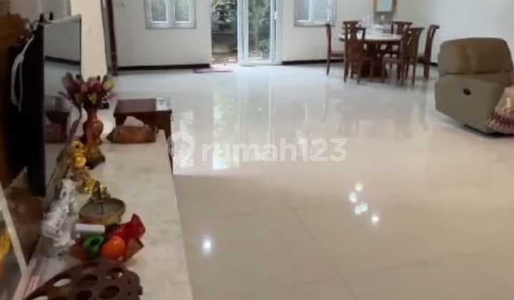 Rumah Nyaman Siap Huni Dijual di Taman Holis Indah Thi Bandung