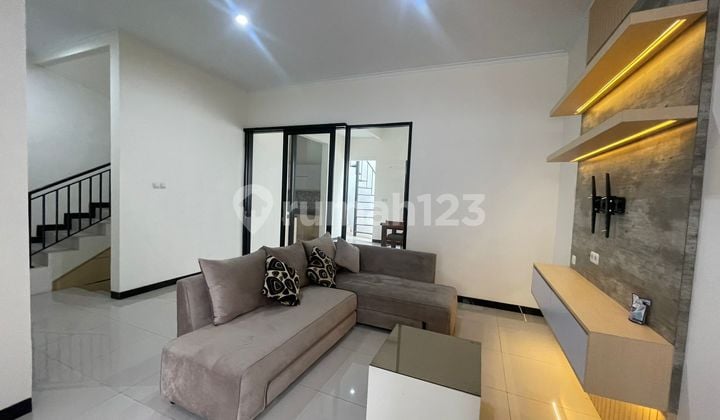 Jual Rumah Nyaman di Taman Kopo Indah TKI V Sherwood Bandung