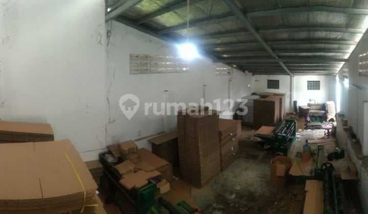 Wide Warehouse for Sale in Pameuntasan Bandung