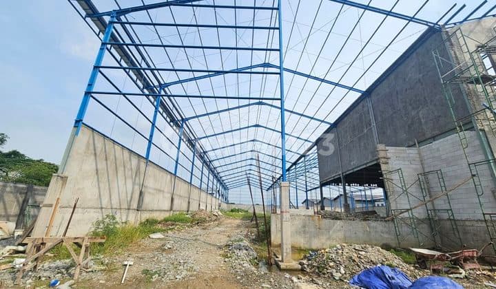 Gudang Pabrik Di Kawasan Industri Delta Silicone