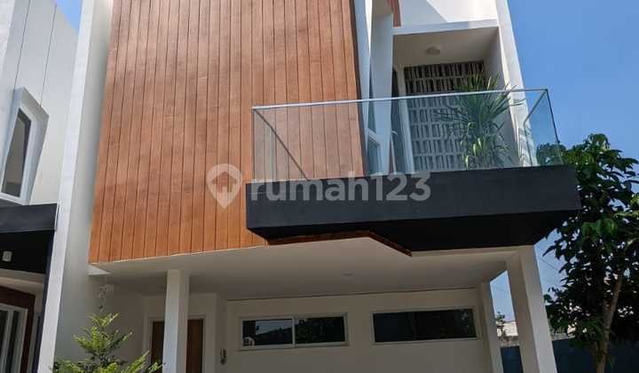Rumah Free Biaya Biaya Dekat Mall Bxchange, Stasiun & Pintu Tol