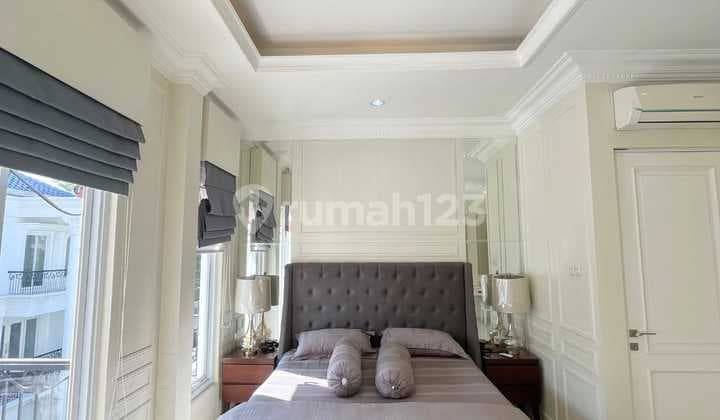 Hunian Exclusive di Cilandak Fasilitas Private Lift Private Pool