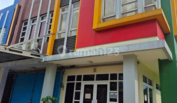 Disewakan Ruko 2 Lantai Cendana Residence 1 Posisi Hook IPL Murah