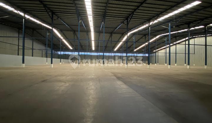 Disewakan Gudang dengan luas 5184m2 di Kawasan Industri Marunda