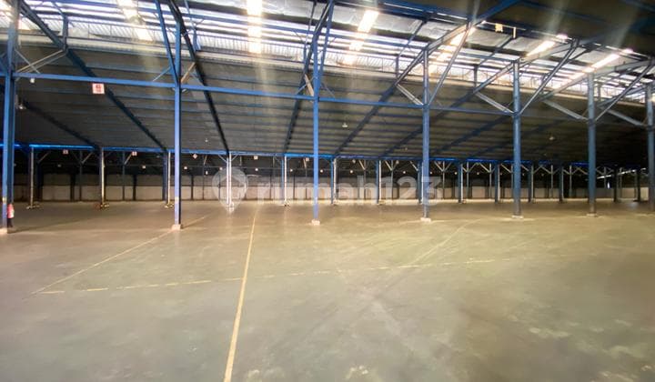 Warehouse for rent, 13000m2 area in West Karawang.