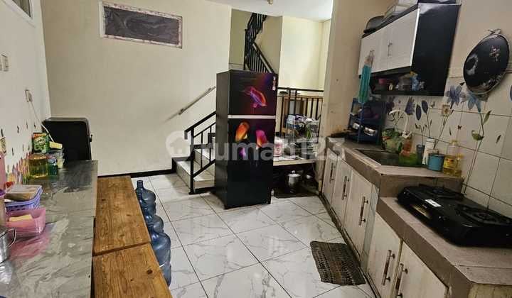 Active Kost 37 Rooms Hasyim Ashari Petojo Central Jakarta
