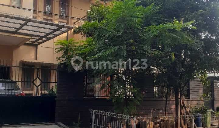 Dijual Rumah 2 Lantai Pakulonan, Paku Alam, Serpong Utara