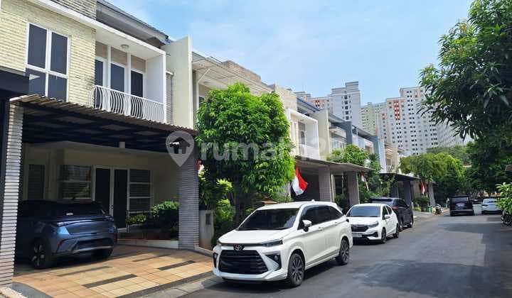 For Quick Sale: House in Grand Orchard Clover Housing, Kelapa Gading, North Jakarta