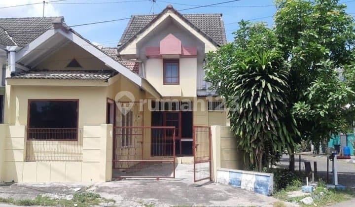 Rumah Cantik Posisi Hook Istimewa Dekat Solobaru Siap Pakai