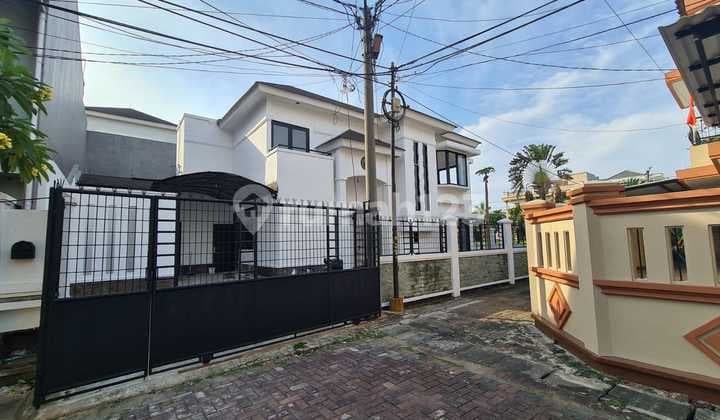 For Quick Sale: House in Citra Garden 3, West Jakarta