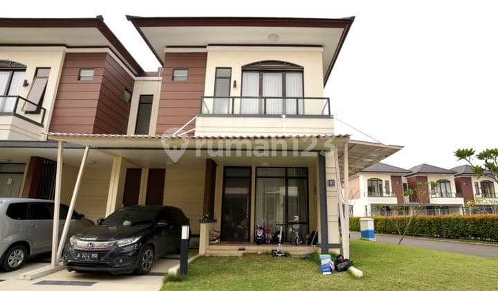 Rumah Mewah Murah Lavon Swancity Tanggerang 4 Kamar Unit Rapi Lokasi Strategis!