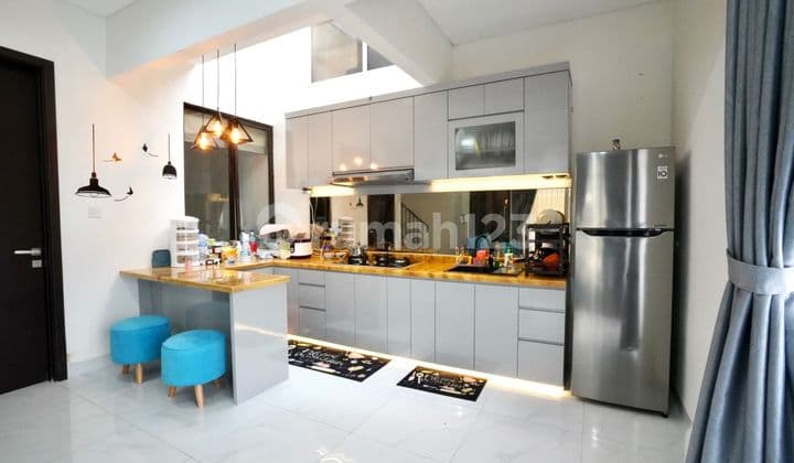 Disewakan Rumah Modern Full Furnish 4 Kamar Termurah Lavon Tanggerang