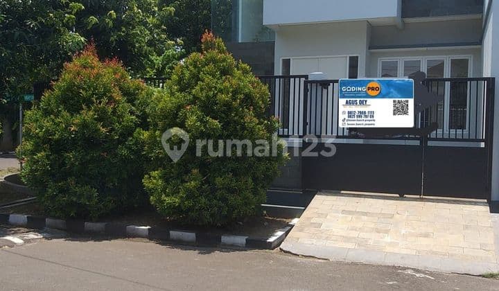 Rumah Baru Hook 2,5 Lantai Di Komplek Pulomas Lt 192 M² (12x16),lb 210 M²,kt 3+1,km 4+1 Hadap Timur Dan Selatan Di Pulomas Jakarta Timur