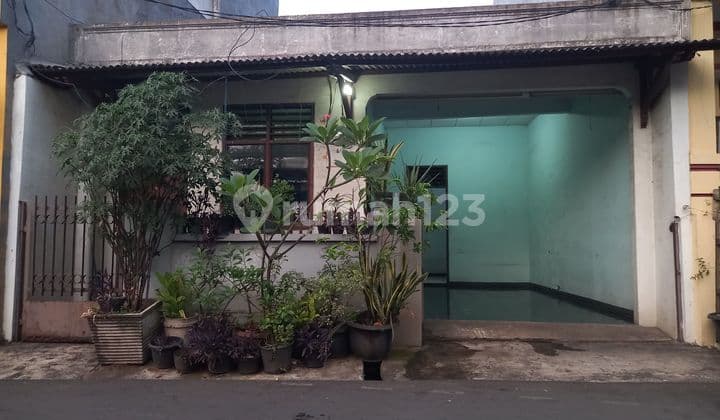 Rumah Di Klender Lt 105 M²,lb 85 M²,kt 3,km 2 Di Klender Jakarta Timur