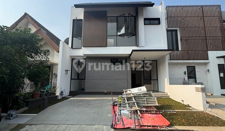 Rumah Modern Minimalis 2 Lantai Brand New di Alam Sutera, Lokasi Nyaman Sangat Strategis