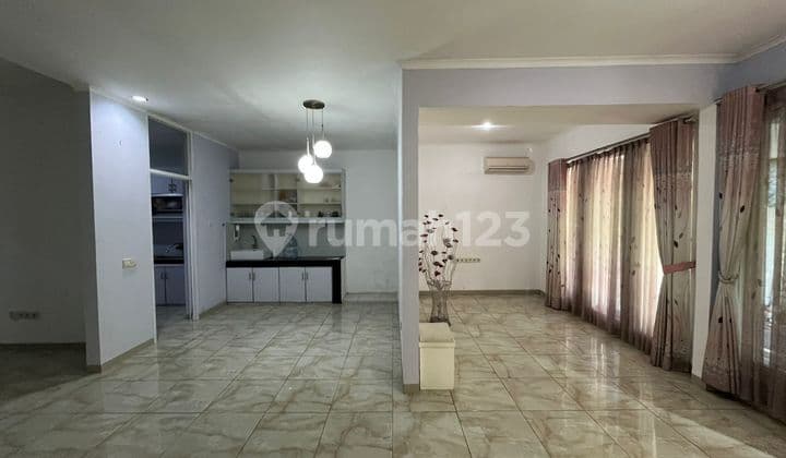 Rumah 2 Lantai 9X18 The Green Cluster Blossom Ville BSD