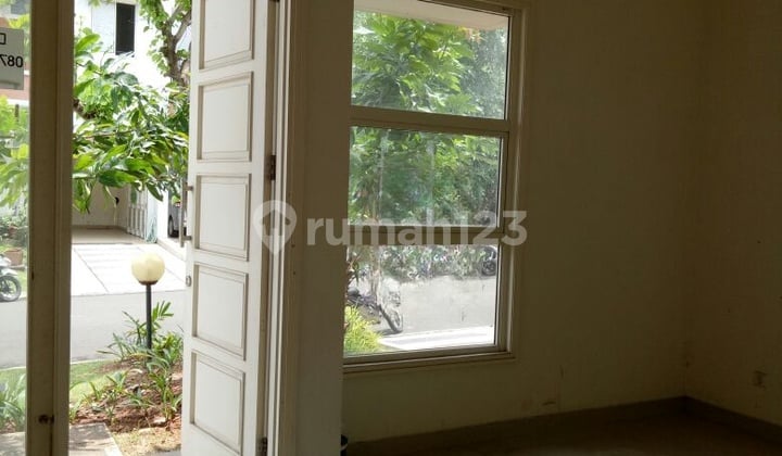 Rumah Rapi Type 8X17 Semi Furnish di Ruby Phg Gading Serpong