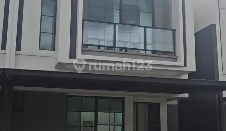 Rumah Baru 2 Lantai 7X16 Siap Huni Hiera Welton BSD City. Lokasi Bagus Hadap Taman