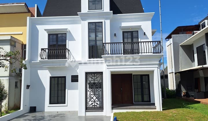 Rumah Mewah 3 Lantai Desain Klasik Di Bsd The Icon
