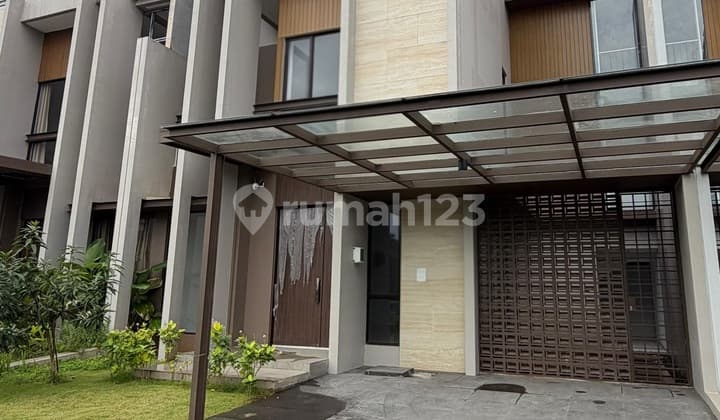 Rumah 3 Lantai Attic Room Siap Huni di Citra Garden Serpong