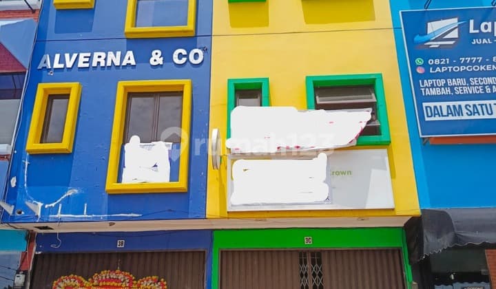 RUKO 3 1/2 LANTAI STRATEGIS PINGGIR JALAN RAYA KEMANGGISAN SLIPI JAKARTA BARAT