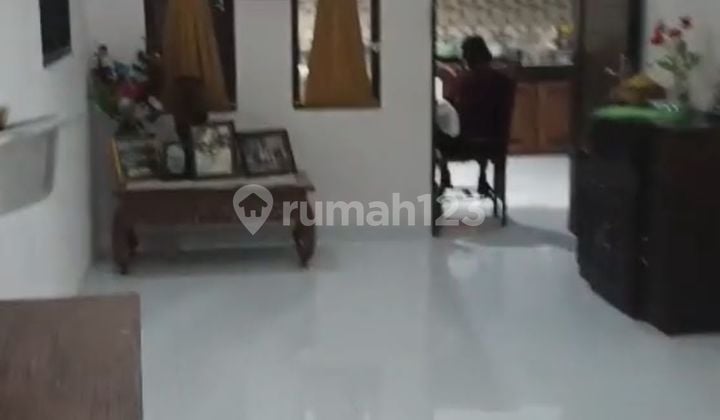 For Sale 2-Story House in Pemogan
