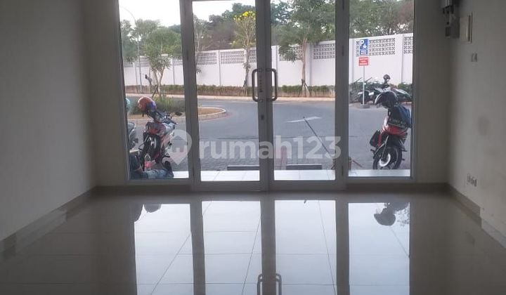 Disewakan Ruko 2 lantai unfurnished di PisaGrande