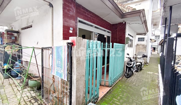 Disewakan Rumah 2 Lantai Dekat Pasar Besar & Alun-Alun Kota Malang