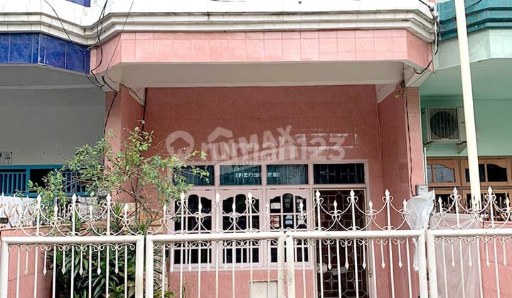 Rumah 3 Lantai Dekat Jalan Lintas Sumatera dan Rsu Muhammad Hoesin