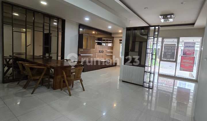 Rumah Semi Furnished di Serenade Lake Gading Serpong, Tangerang