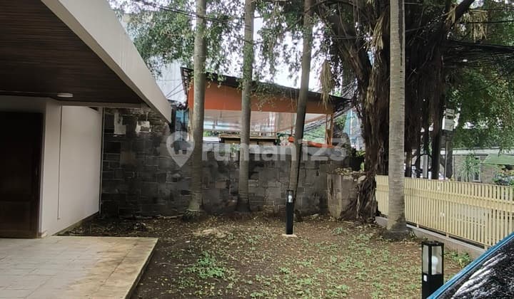 For Sale Old House Land Only in Panglima Polim, South Jakarta