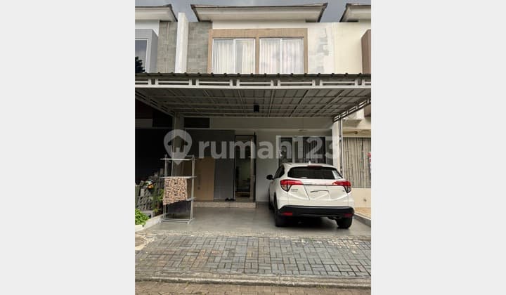 2-Story House in Fortune Terrace Graha Raya, South Tangerang