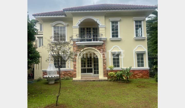 Rumah Hoek Semi Furnish The Green BSD, Tangerang Selatan