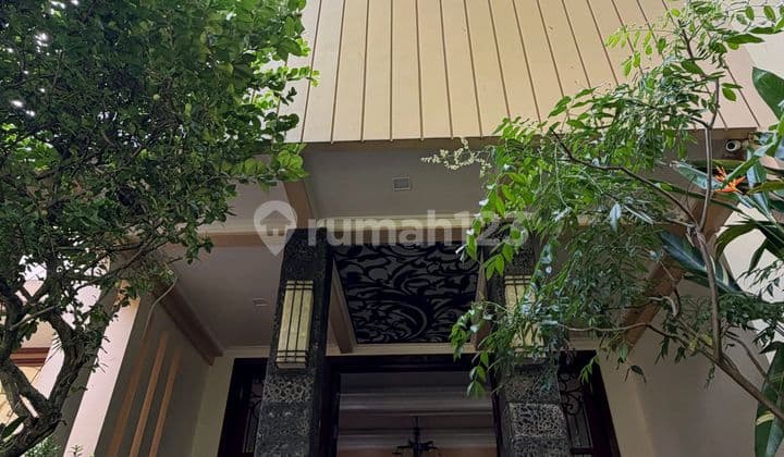 Rumah Bagus di Sekolah Duta Pondok Indah Jakarta Selatan