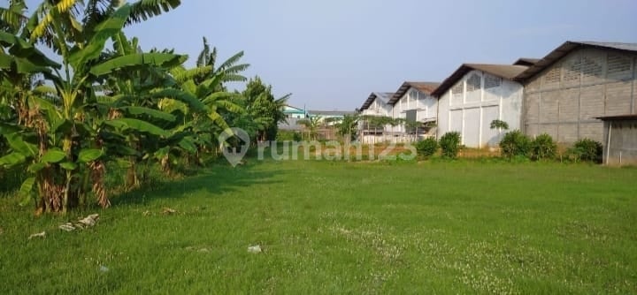 Cheap Warehouse Still Active Strategic Location in Batu Ceper Tangerang