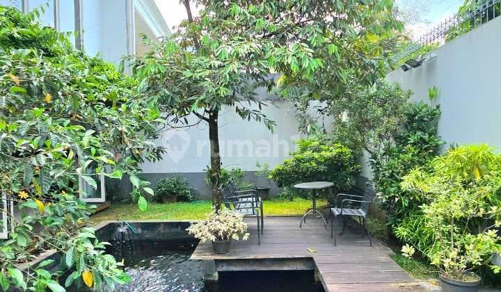 Neat Luxury House Ready to Live In Spacious Garden Marble Flooring In Telaga Golf Bsd City